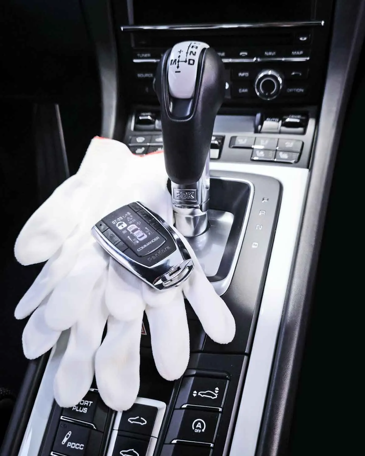 Porsche 911 Turbo S with Pandora Elite V3 installed